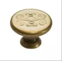 Ручка-кнопка, отделка бронза "Флоренция" + бежевая эмаль